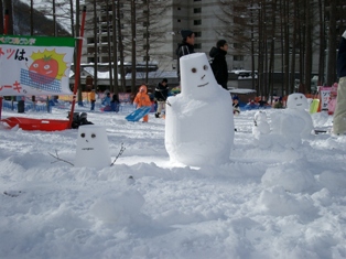 110109snowmans5.jpg