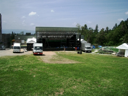 110603stage1.jpg