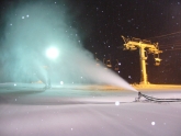 人工降雪作業の風景