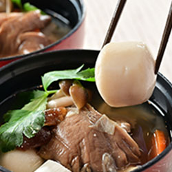 山形名物いも煮鍋