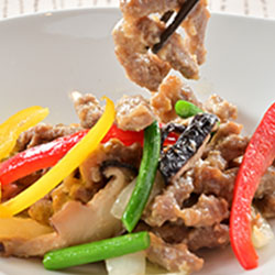細切り牛肉の会津味噌炒め