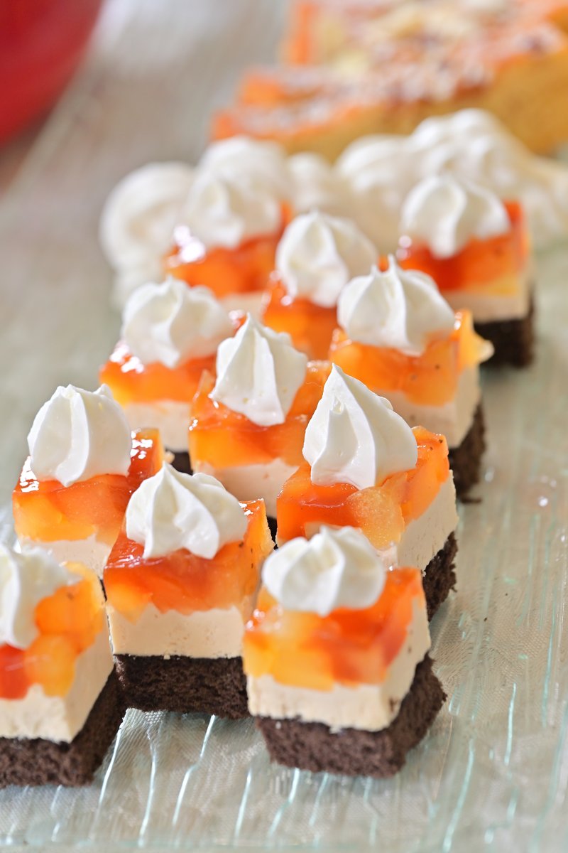 春のデザートコーナー